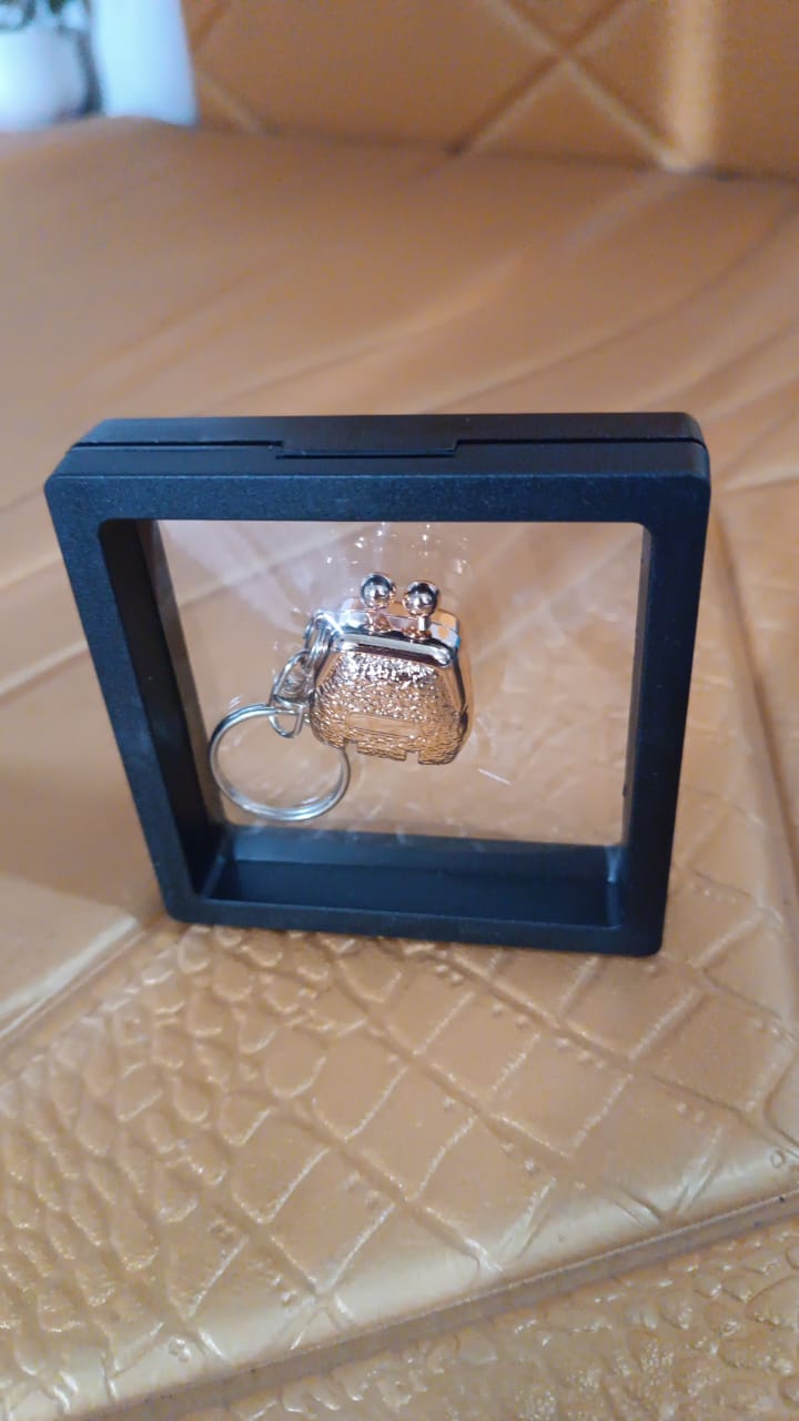 Nail Clipper Keychain With 3D Floating Frame Display Case (1 Set) Nail Clipper Keychain With 3D Floating Frame Display Case (1 Set)